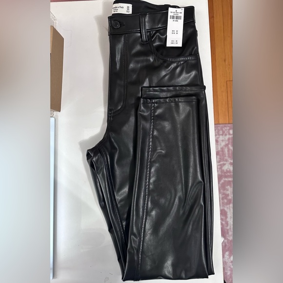 Abercrombie & Fitch Vegan Leather Skinny High Rise Pants - Picture 2 of 6
